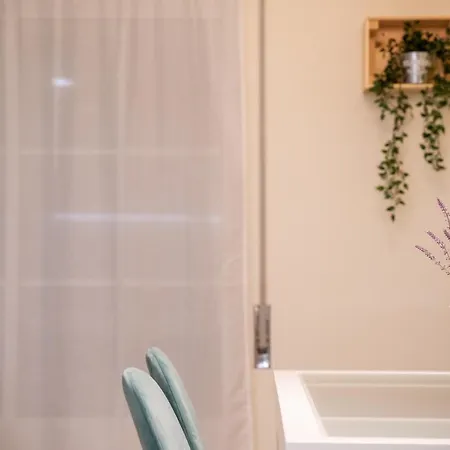 Paz & Flat - Peace & *